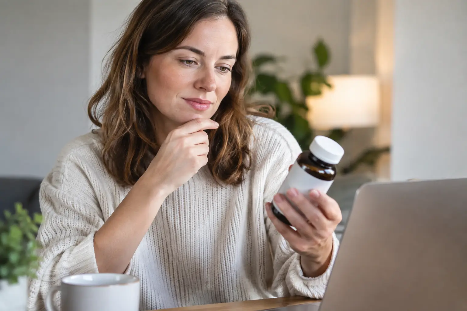 Hvad skal man kontrollere, når man køber melatonin online?